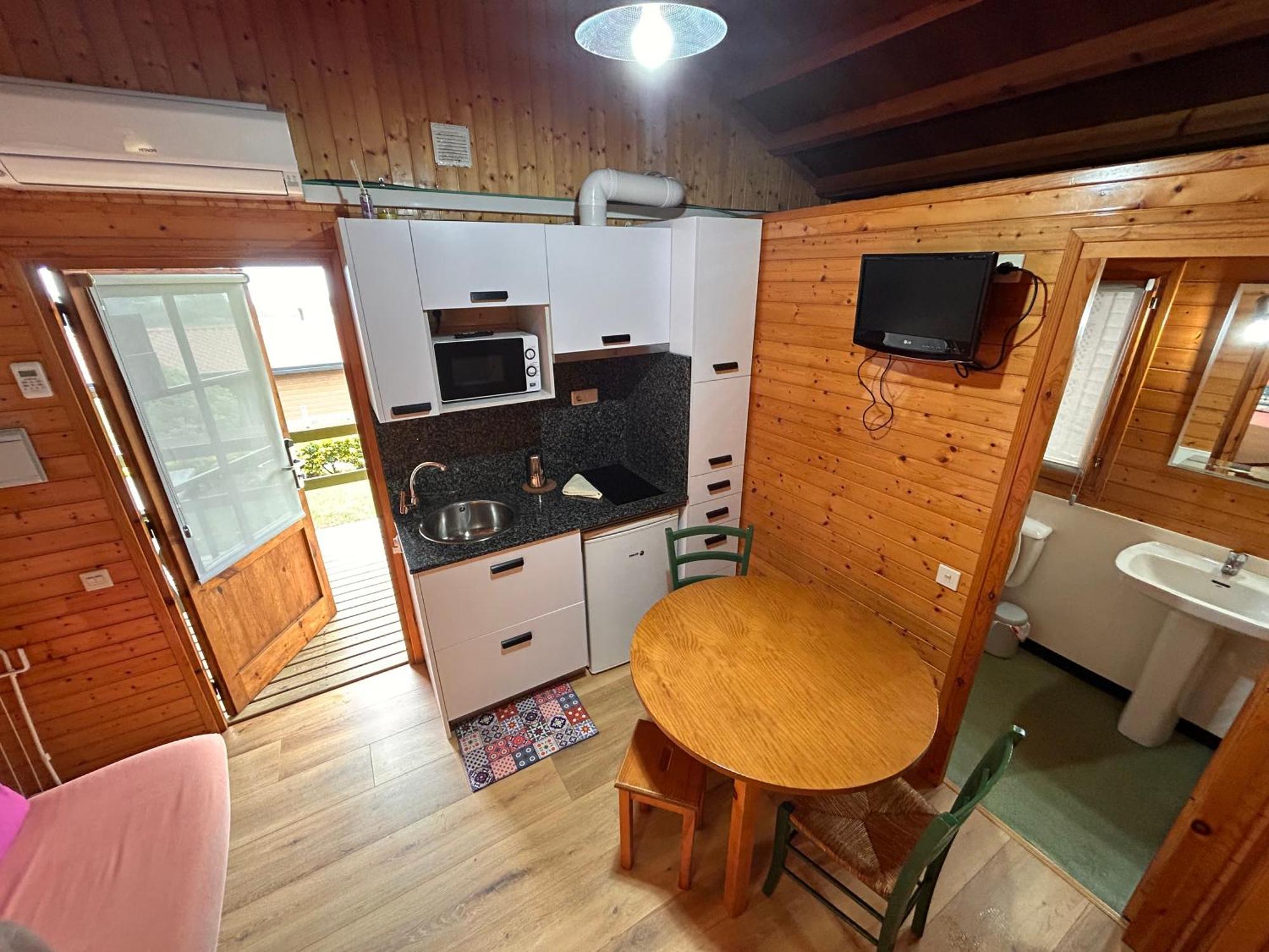 Camping & Bungalows Leagi Mendexa Екстер'єр фото